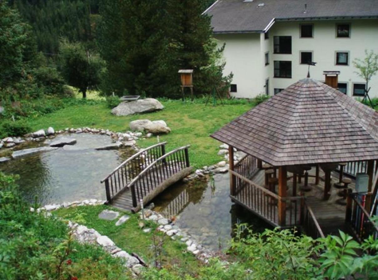 Laerchenhof Hotel Sankt Jakob in Defereggen Luaran gambar